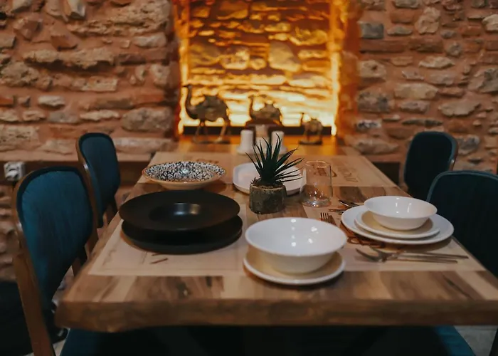 Fibar Zincirlihan Szálloda *