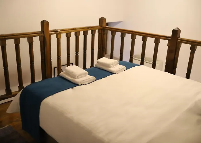 Fibar Zincirlihan * Aydın