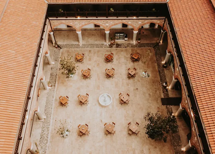 Fibar Zincirlihan * Aydın