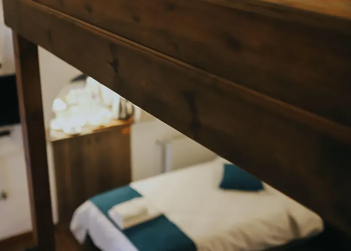 Fibar Zincirlihan Szálloda *